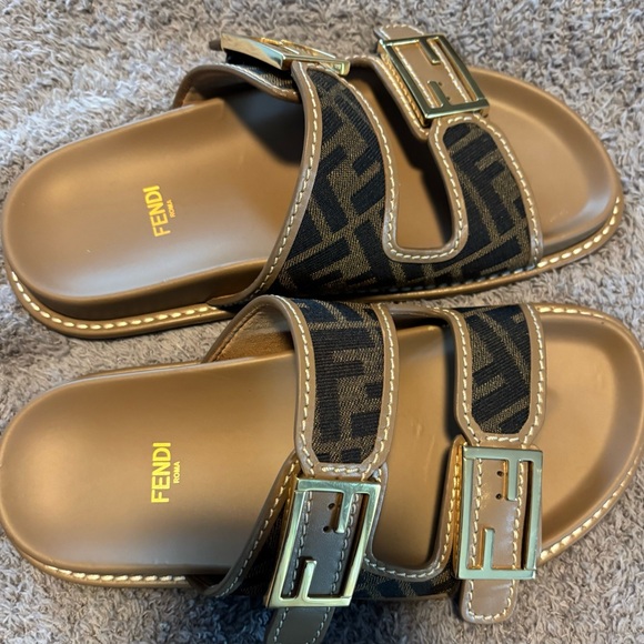Fendi Black and Gold Sandals - Picture 2 of 13